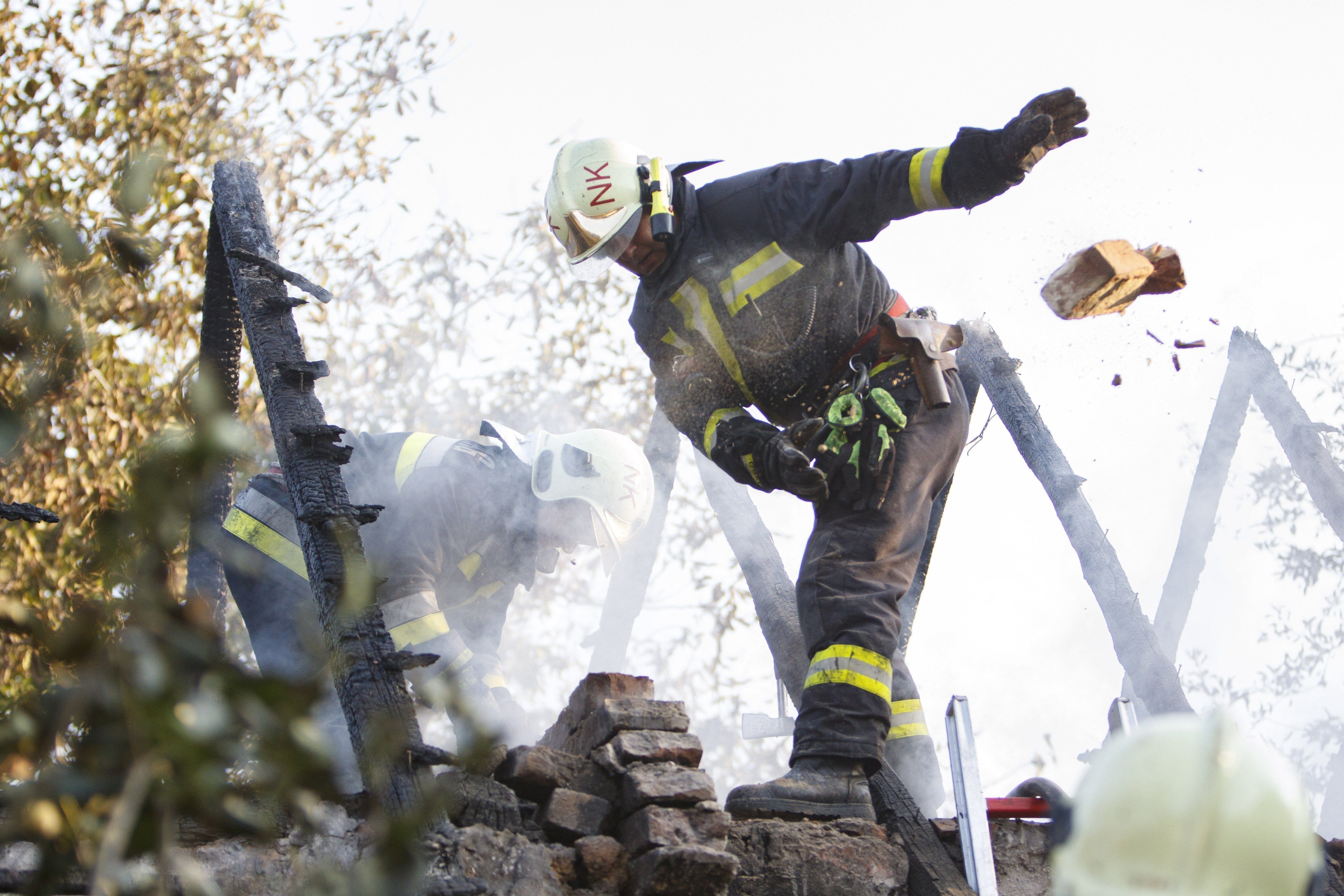 Leégett egy lakóház Újudvaron - Startlap