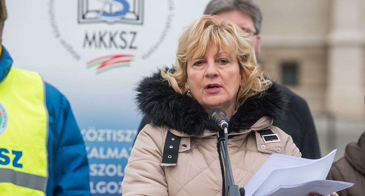 BOROS Péterné - Startlap