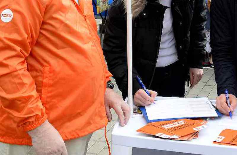 EP-választás - Elindult a Fidesz országos aláírásgyûjtõ - Startlap