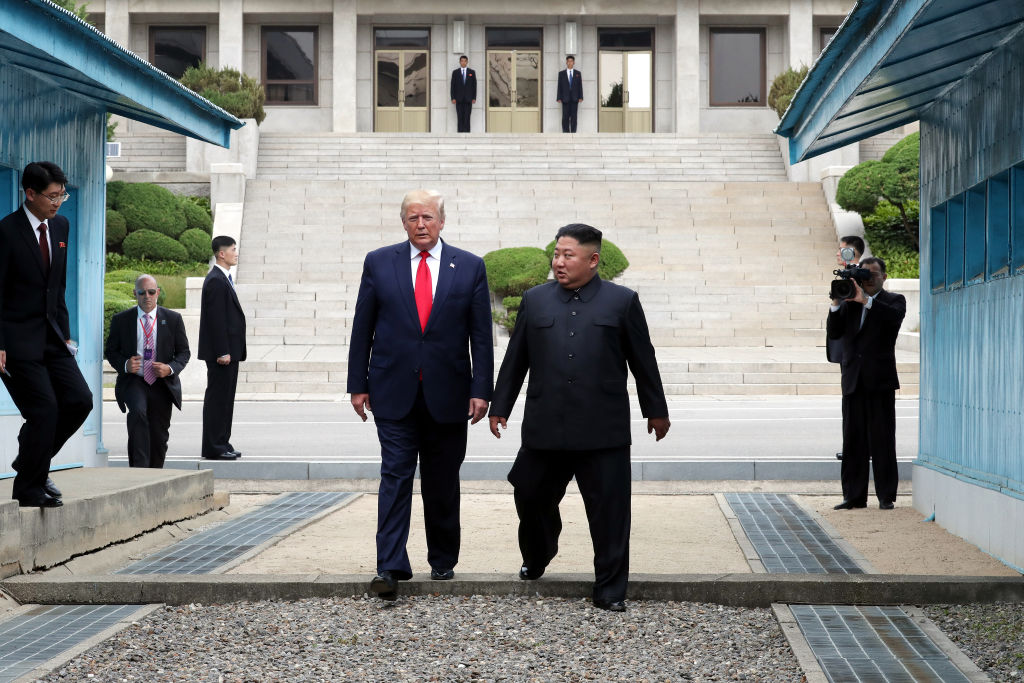 U.S. President Donald Trump Visits South Korea - Startlap