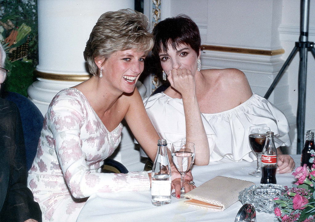 Princess of Wales and Liza Minnelli At The "Stepping Out" Premiere After Party - Startlap