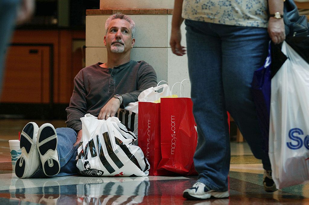 Christmas Shopping Season Gets Underway On "Black Friday" - Startlap