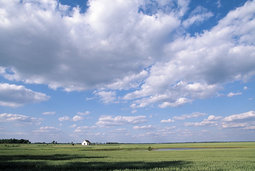 Sparse clouds on Bacs-Kiskun's Puszta, Hungary - Startlap