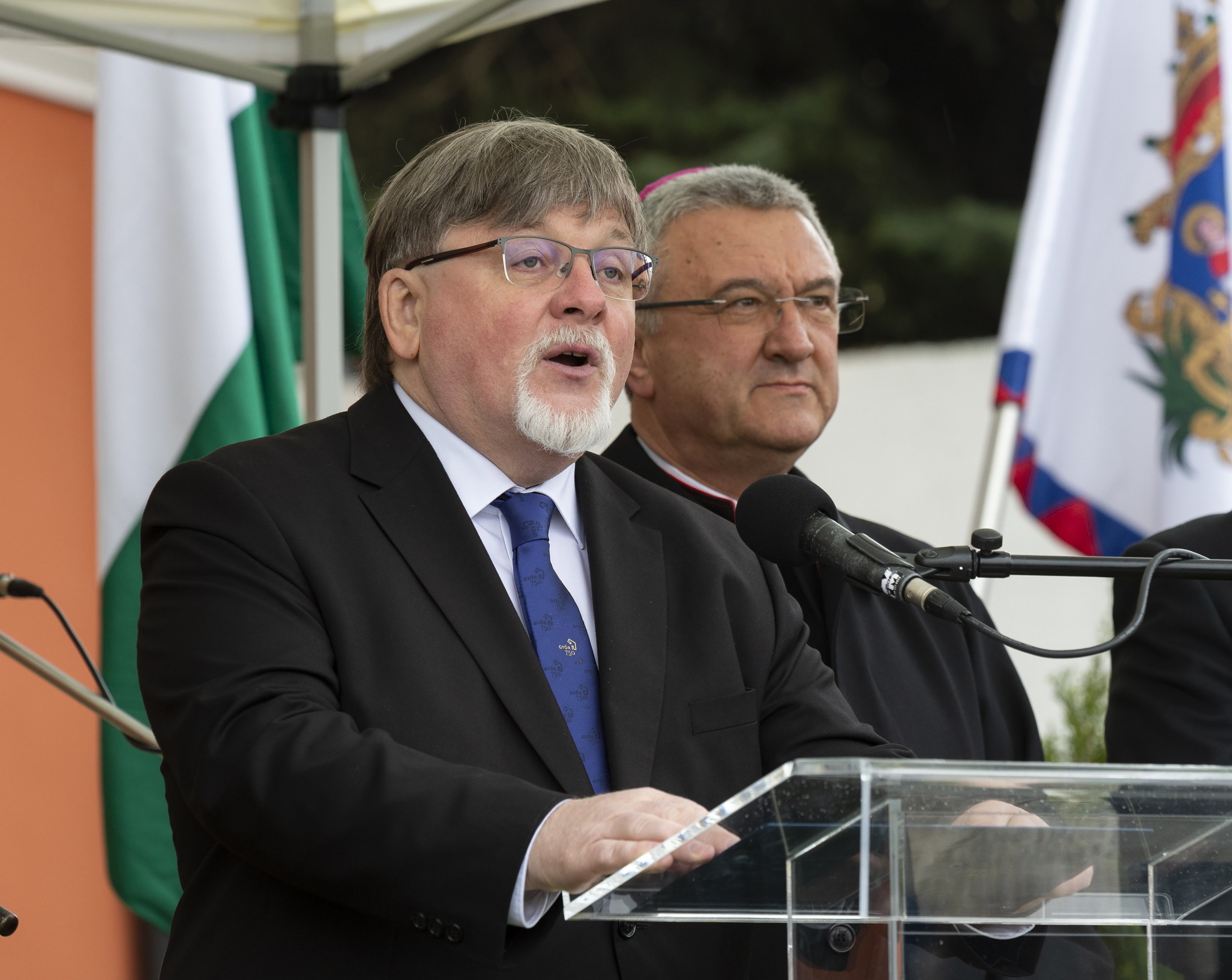 DÉZSI Csaba András; VERES András - Startlap