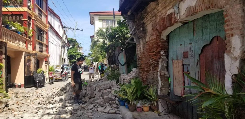 Magnitude 7 earthquake jolts Abra region of Philippines - Startlap