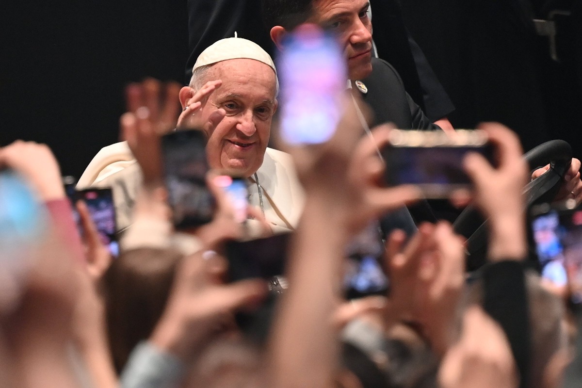 Ferenc pápa a Papp László Budapest Sportarénában