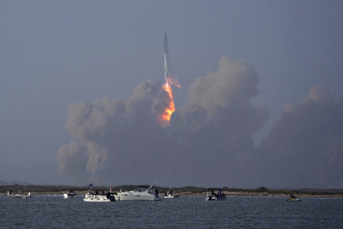 A SpaceX Starship rakétája felrobbant nemsokkal a kilövés után