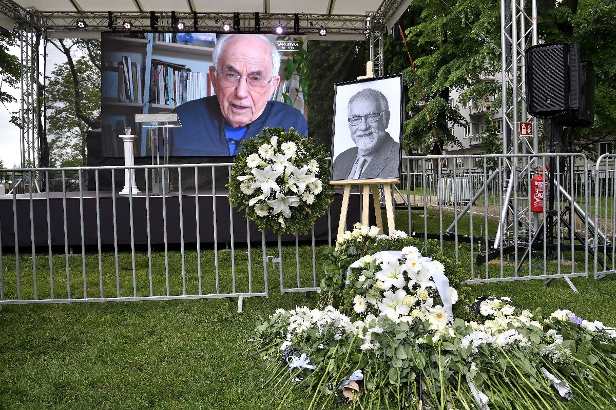 Vitray Tamás videoüzenete