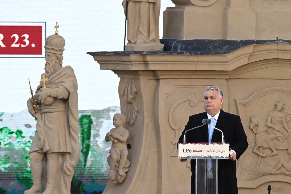 Orbán Viktor beszél Veszprémben