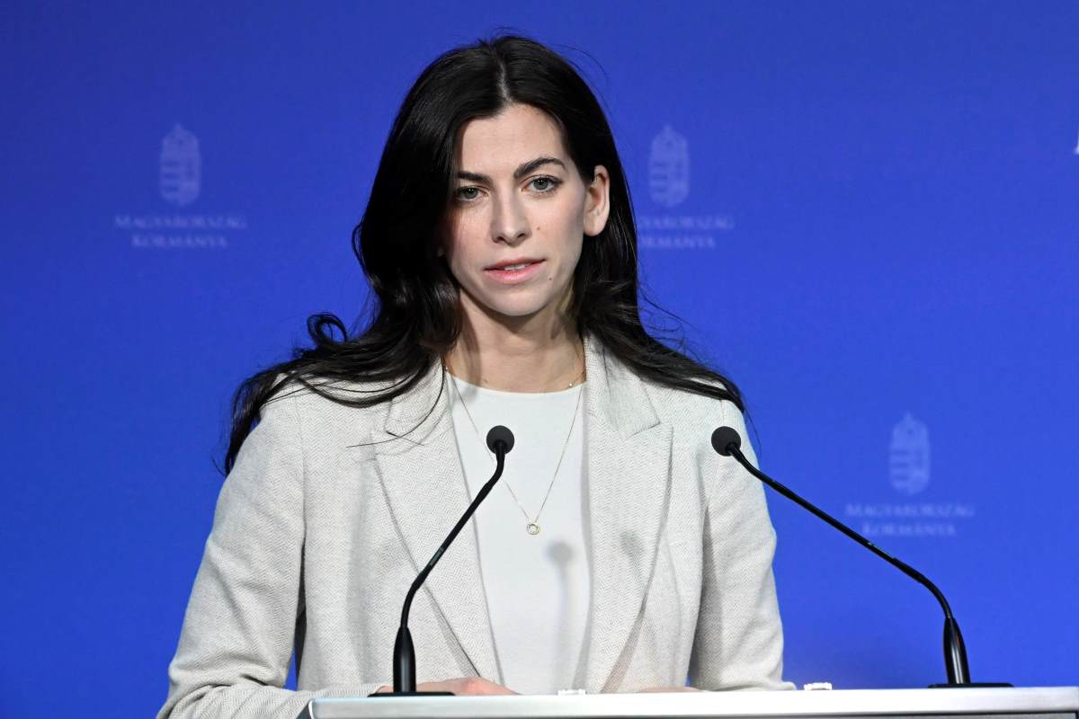 Szentkirályi Alexandra kormányszóvivő a Kormányinfó sajtótájékoztatón a Miniszterelnöki Kabinetiroda épületében 2024. február 1-jén.