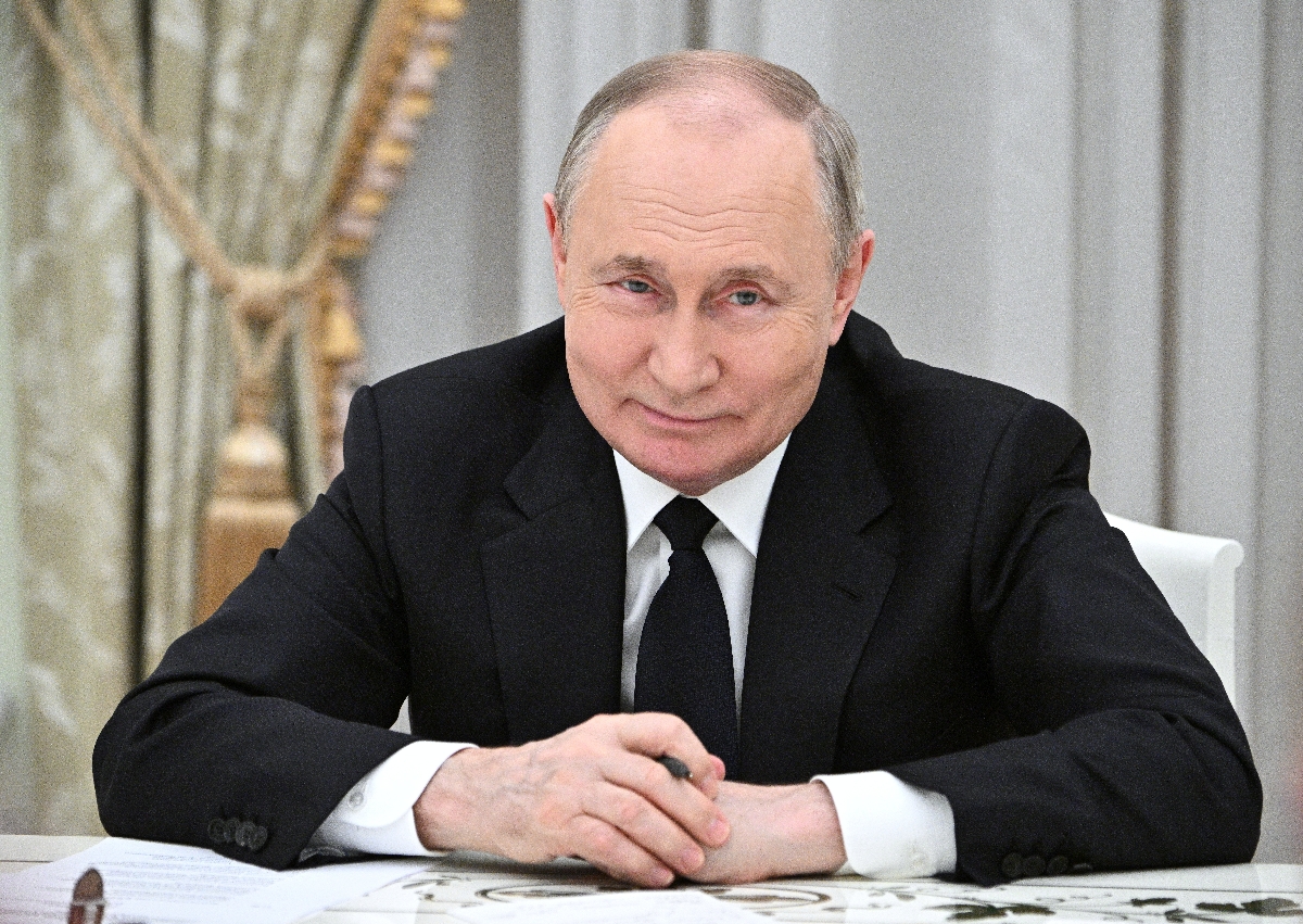 Vlagyimir Putyin fölényesen nyerte az orosz elnökválasztást