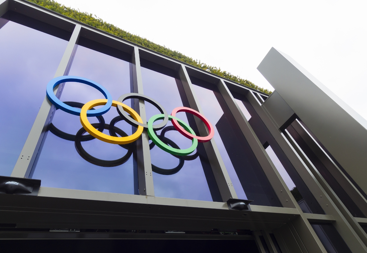 Olimpiai ötkarika egy épületen