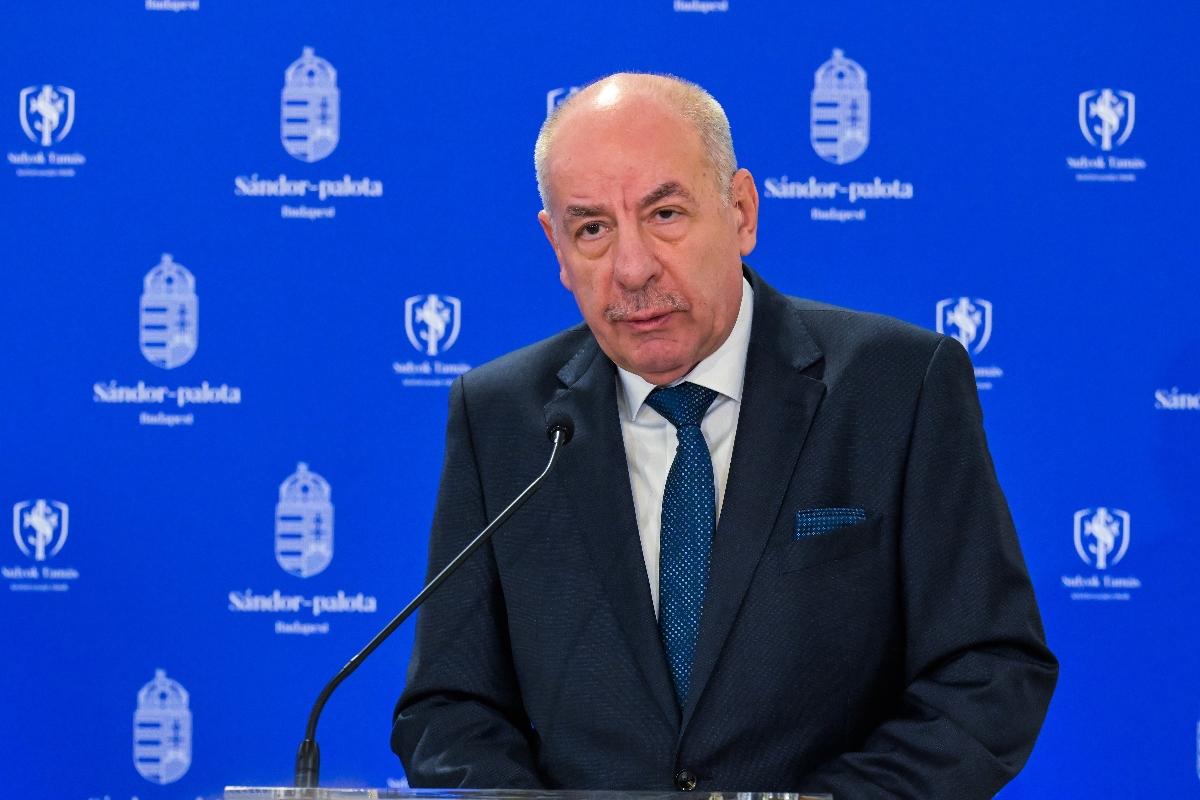 Sulyok Tamás köztársasági elnök