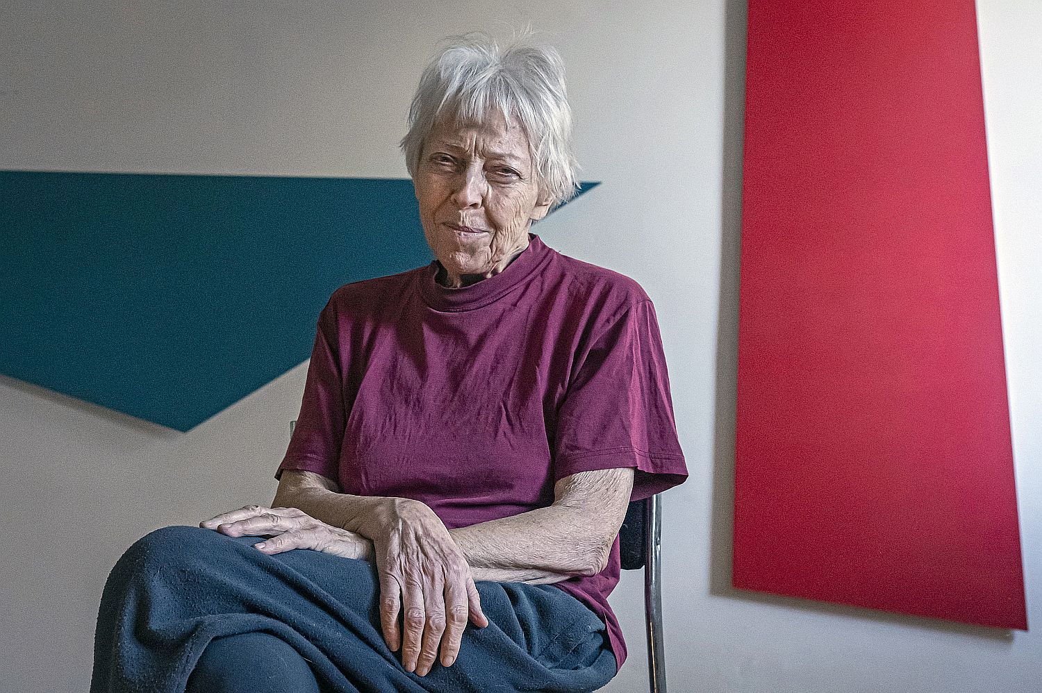 MAURER Dóra - Startlap Maurr Dóra képzőművész portréja.