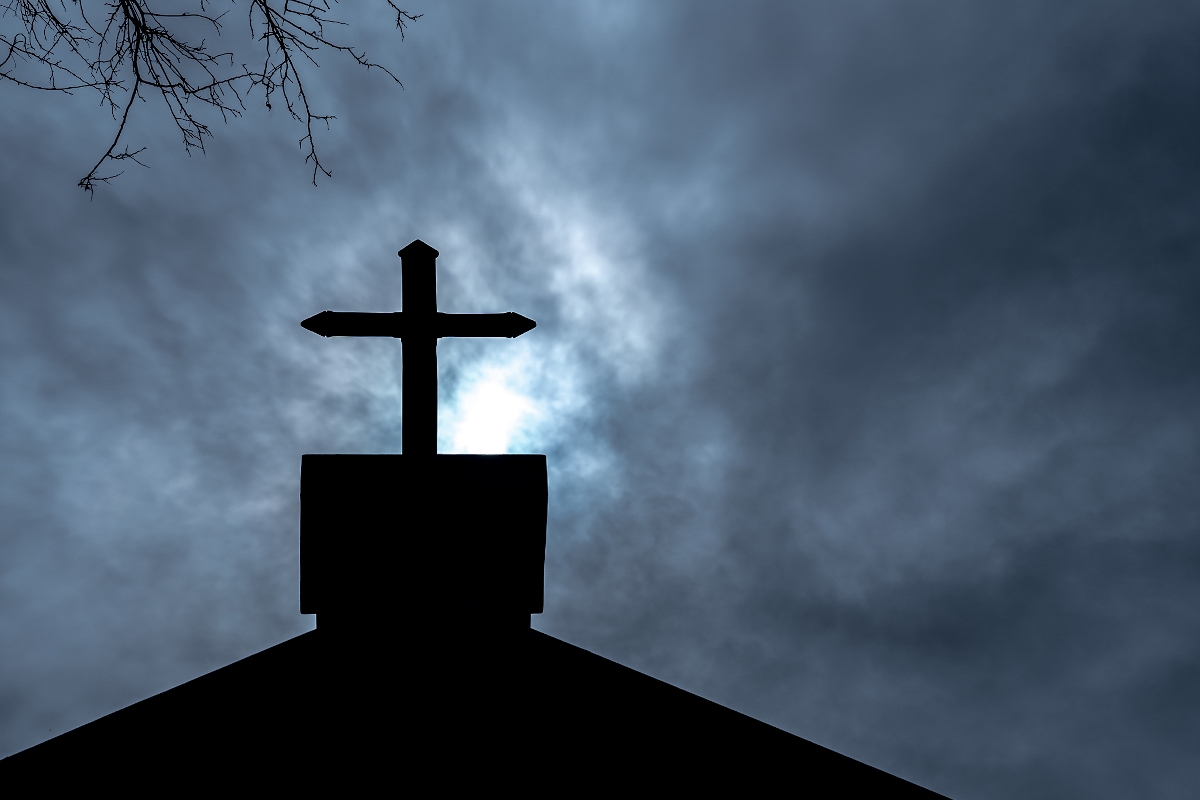 templom_teto_kereszt_ - Startlap Kereszt egy templom tetején