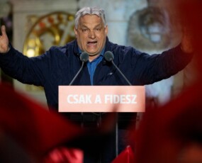 képcím