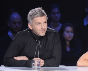 képcím