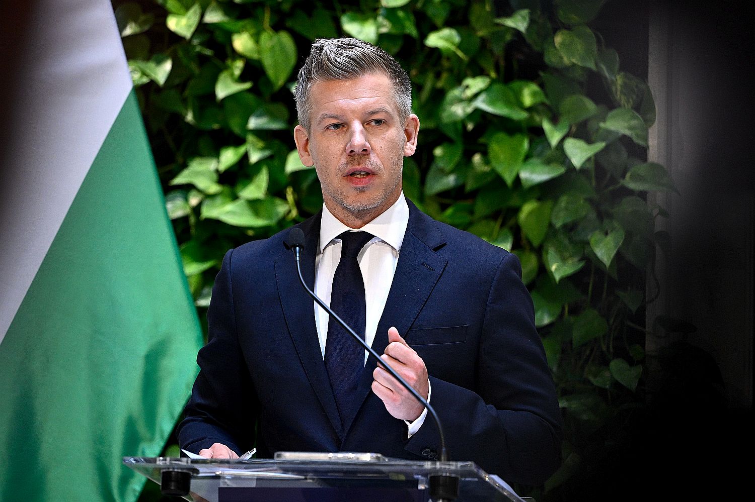 MAGYAR Péter - Startlap Magyar Péter sajtótájékoztatót tart.