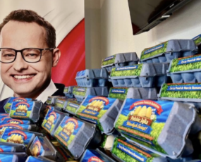 képcím