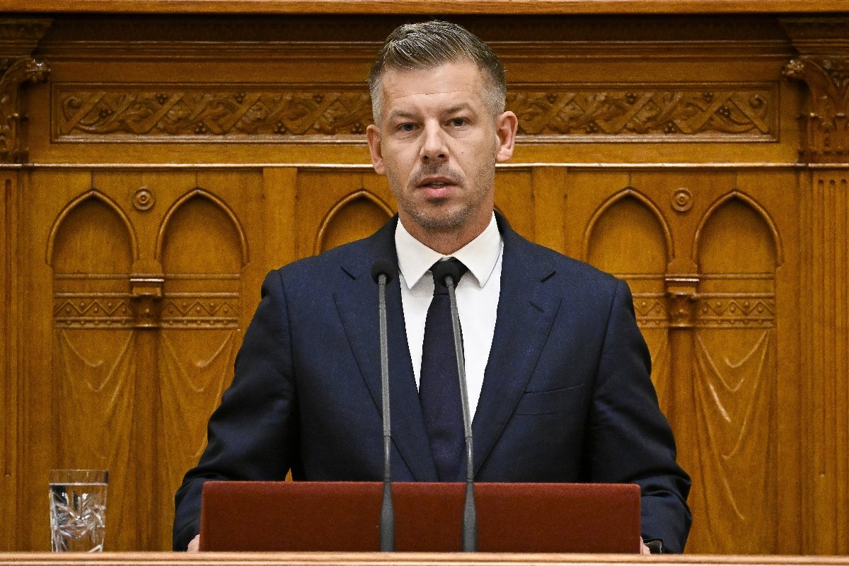 magyar_parlament_2 - Startlap Magyar Péter miniszterelnök napirend elõtt szólal fel az Országgyűlés plenáris ülésén 2026. szeptember 8-án.