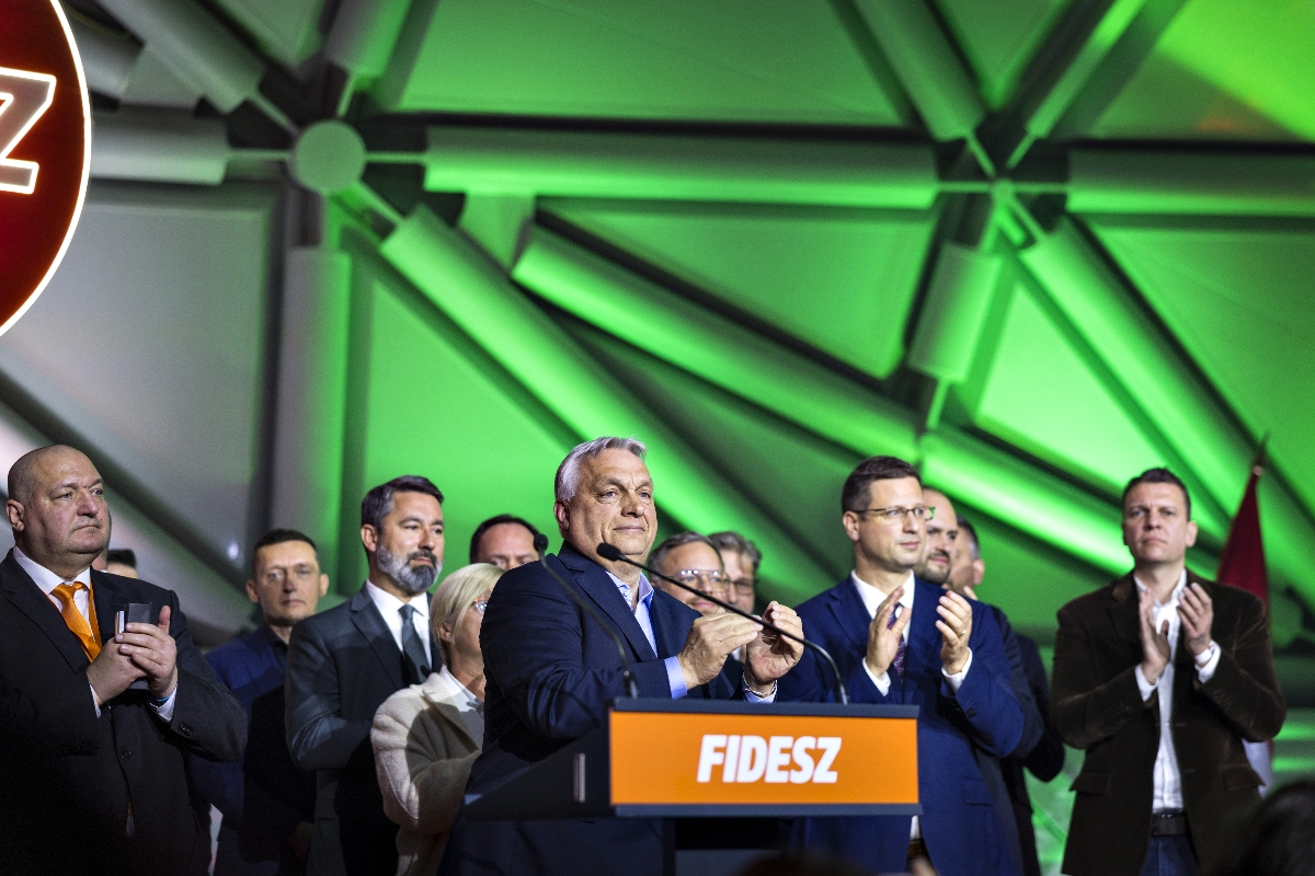 orban_fidesz - Startlap Orbán VIktor a választás éjszakáján