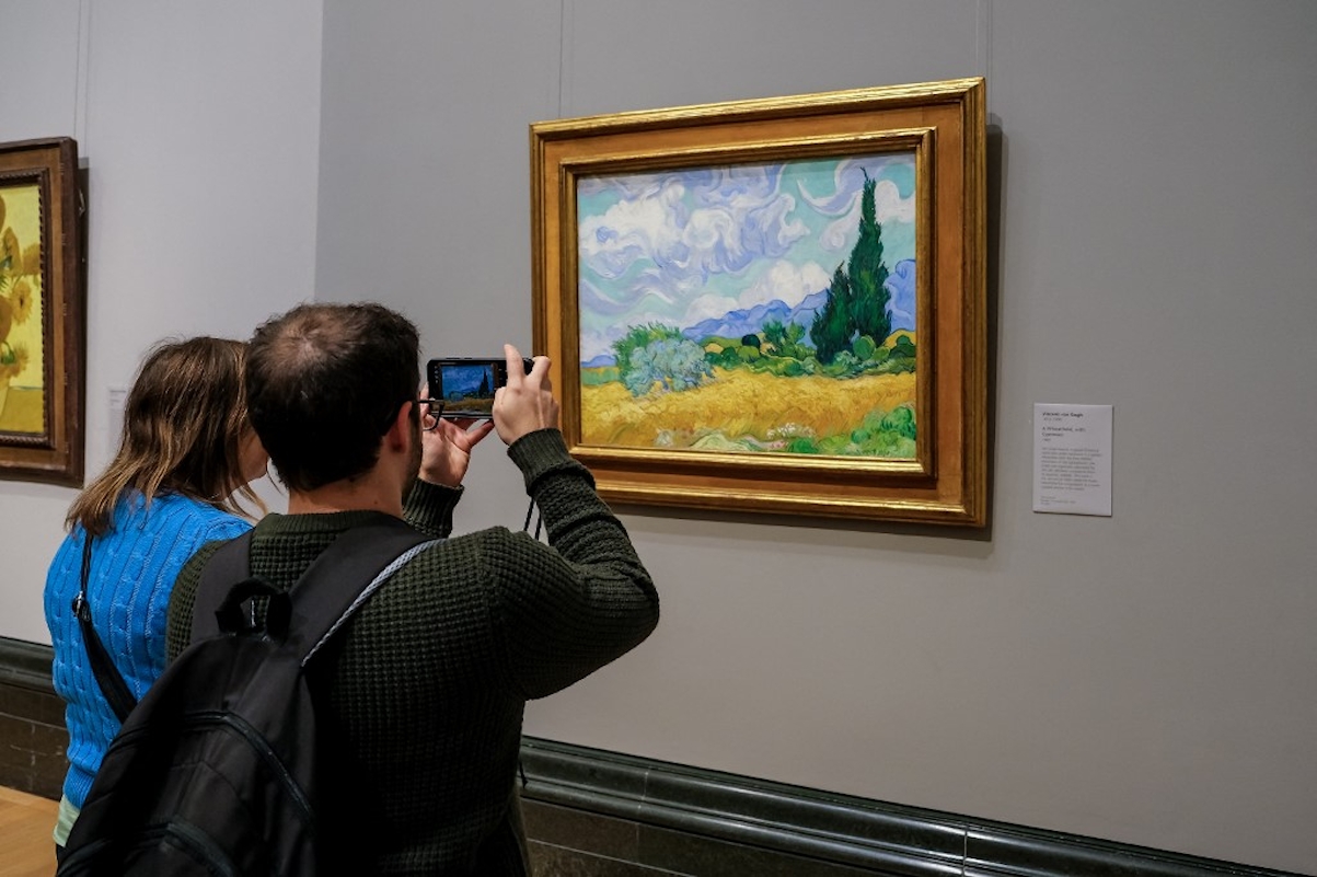 van_gogh_festmeny_ - Startlap Búzamező ciprusokkal - Vincent van Gogh