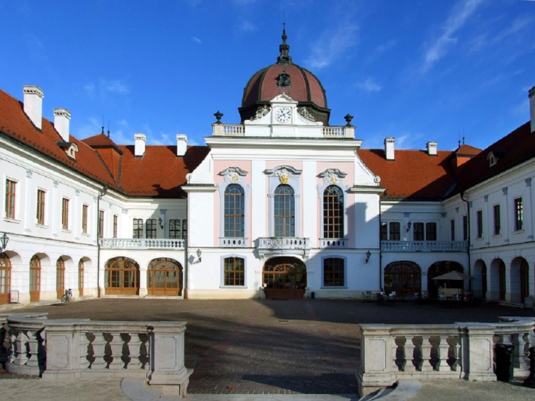 Gödöllő - A Grassalkovich-kastély - Startlap Utazás Gödöllő - A Grassalkovich-kastély