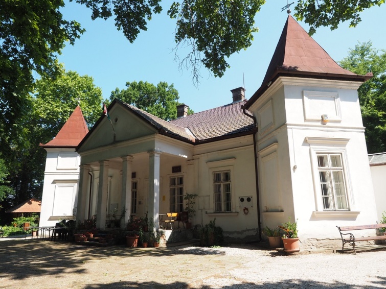 Tápiószele, Blaskovich-kúria