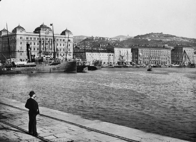 A fiumei kikötő 1890 környékén.