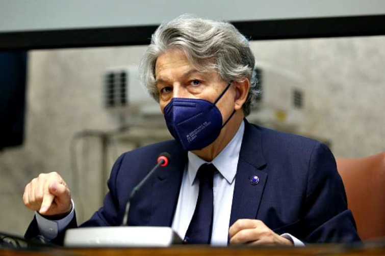 Italy Press Conference about vaccination strategy against Covid-19 - Startlap Utazás