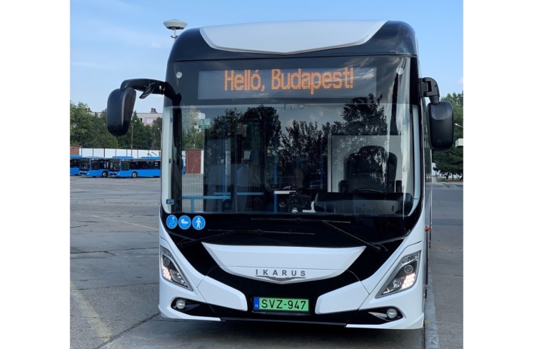 Ikarus 120.EL CityPioneer típusú elektromos autóbusz - Startlap Utazás