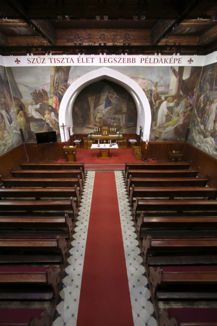 Balatonalmadi_SzentImre_templom - Startlap Utazás Balatonalmádi Szent Imre-templom