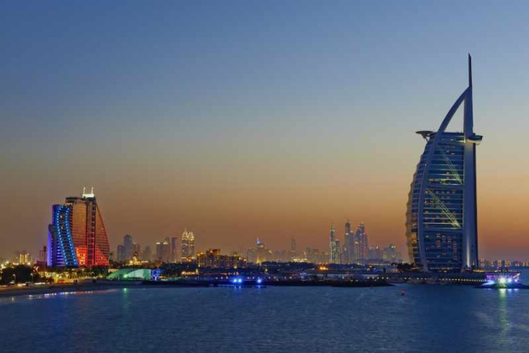 A Burdzs Al Arab, a világ egyik legismertebb luxusszállodája
