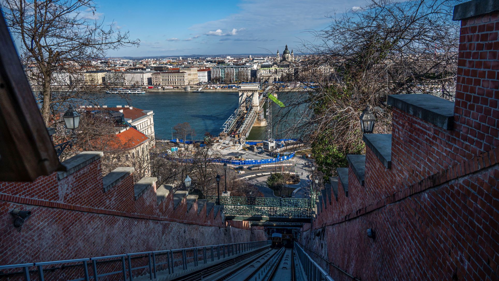 Megújult a Budavári Sikló