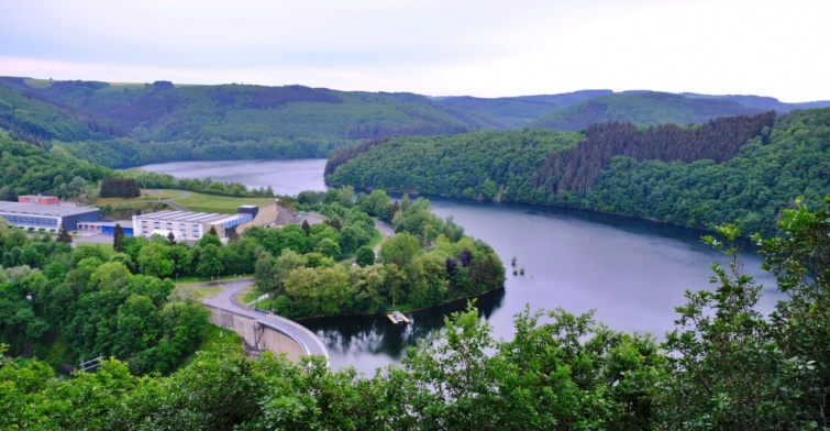 Duzzasztógát Luxemburgban