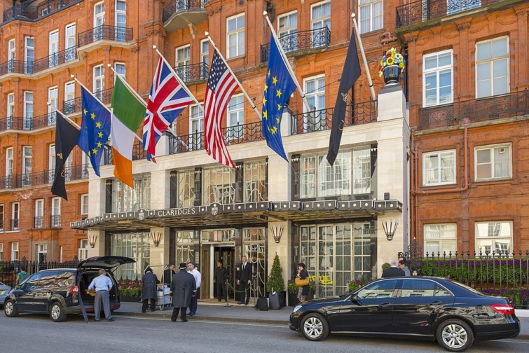 Claridge's Hotel London szívében - Startlap Utazás Az épület alapjait több mint kétszáz éve rakták le