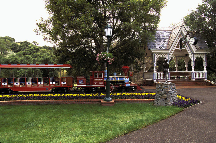 Az idelátogató gyerekek imádták a parkot