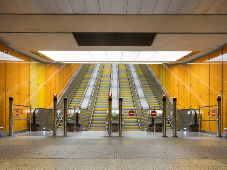 Metróállomás Budapesten - nem tudja a BKV, honnan vegyen áramot