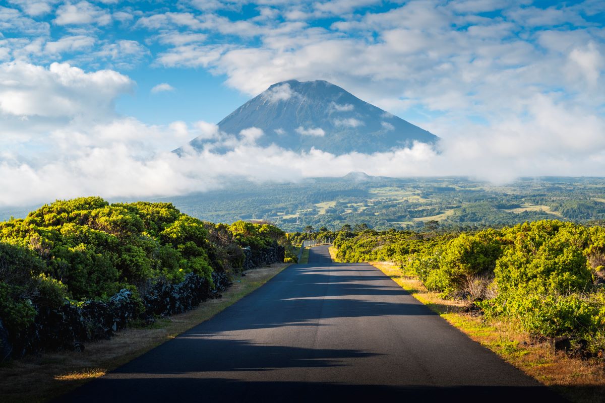 Pico, az Azori-szigetek vulkán óriása