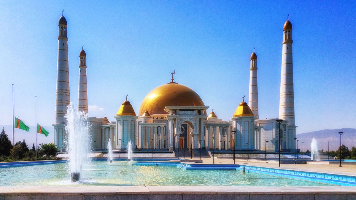 Mecset Türkmenisztán fővárosában, Asgabatban