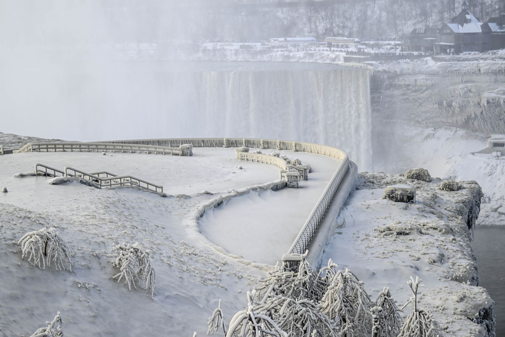 Légifelvétel a befagyott Niagara-vízesésről
