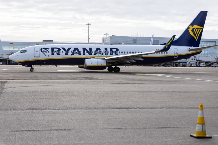 ryanair-brusszel - Startlap Utazás A Ryanair légitársaság egy repülőgépe