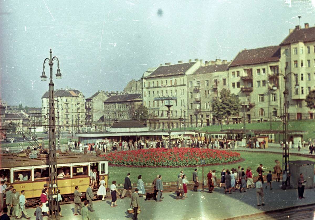 Az egykori Moszkva tér, ami most újból Széll Kálmán tér