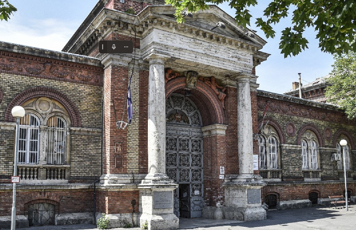 A budapesti Szent István kórház bejárata