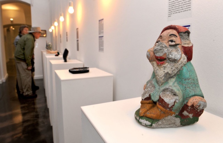 Megszakadt Kapcsolatok Múzeuma kiállítás