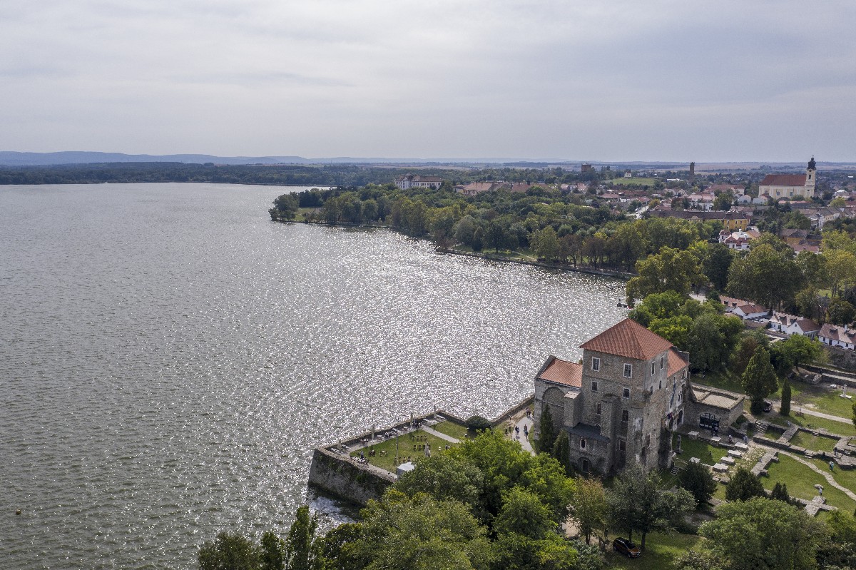 A tatai Öreg-tó