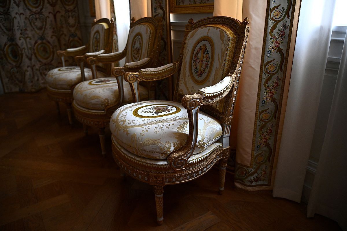 Székek Mária Antónia királyné versailles-i magánlakosztályában