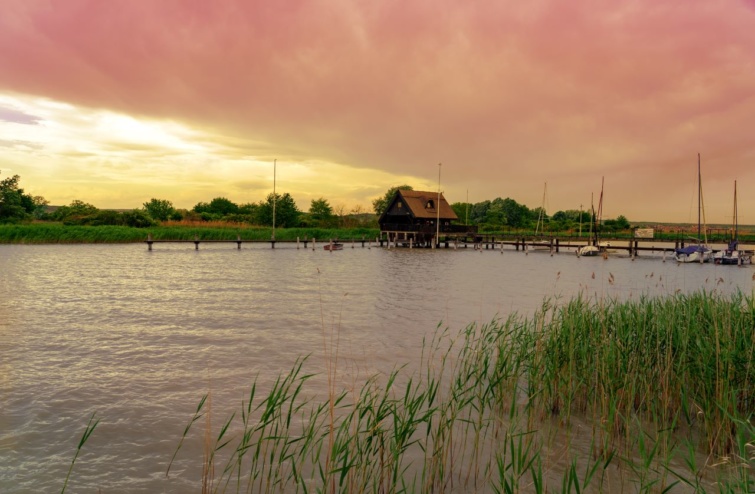 Naplemente a Fertő-tónál. 