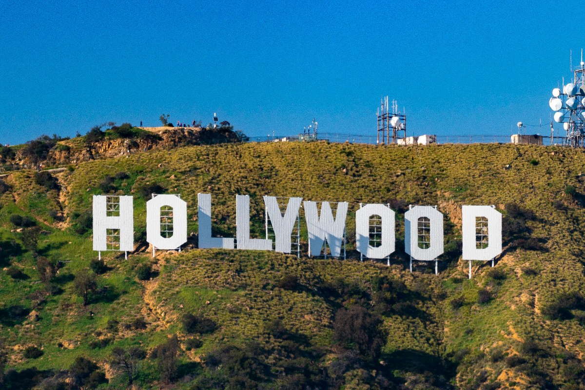 A Hollywood felirat a Mount Lee csúcsán
