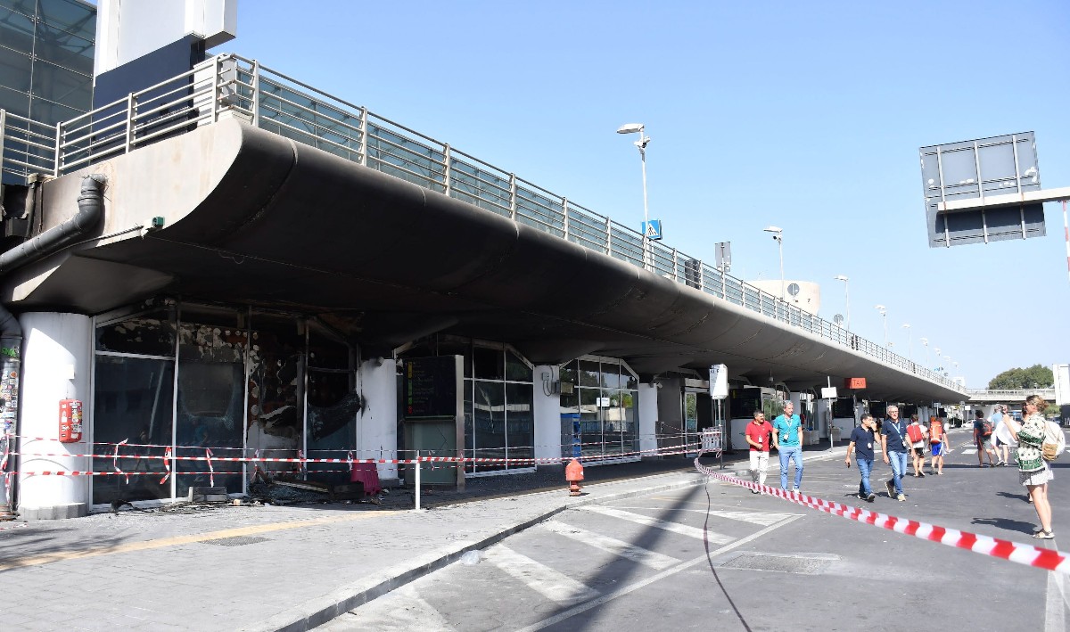 Kiégett az utastér egy része Szicília legnagyobb repterén